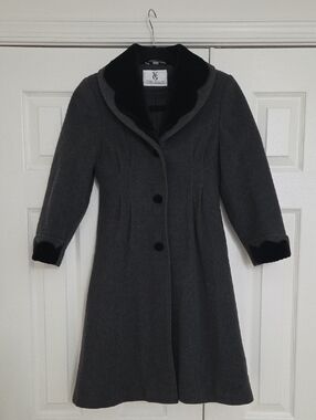 Young Gallery Children's Charcoal Gray 100% Wool Coat with Black Velvet Trim
